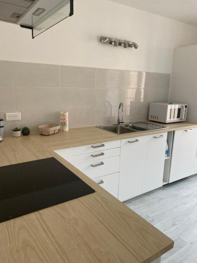 Superbe Appartement Climatise Avec Parking Prive Port Vendres Exterior foto