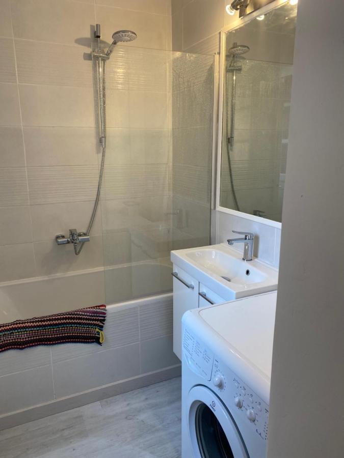 Superbe Appartement Climatise Avec Parking Prive Port Vendres Exterior foto